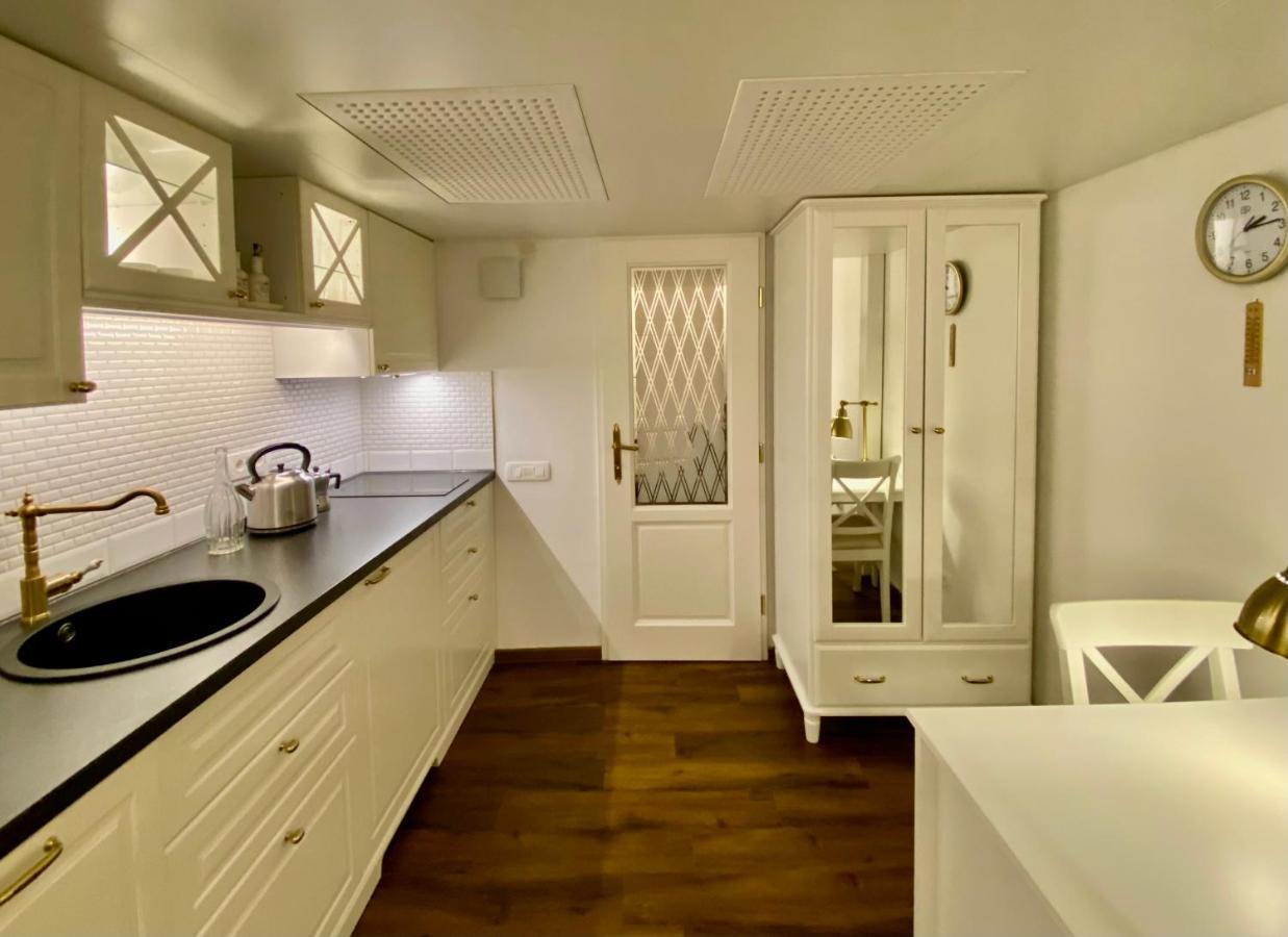 Ars Longa Apartments Ljubljana Luaran gambar